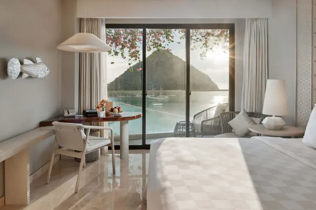 AYANA Komodo Waecicu Beach 4